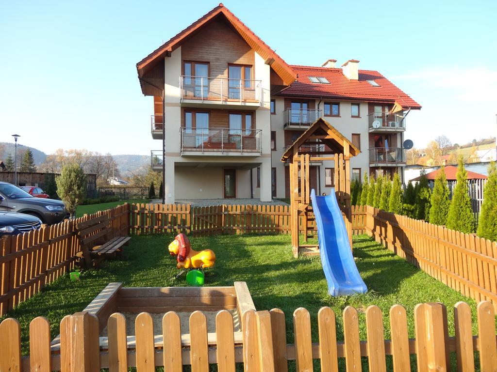 Apartament Diamentowy Apartman Krynica-Zdrój Kültér fotó